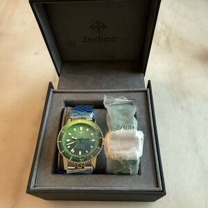 SOLD- Zodiac ZO9295 'Pineapple Dream' Super Sea Wolf Compression Diver II